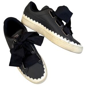 EUC Puma Basket Heart Scallop Sneakers Black Size 6